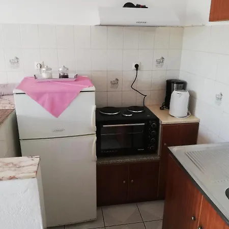 Pansion Katerina Skyros Apartment Acherounes Exterior photo