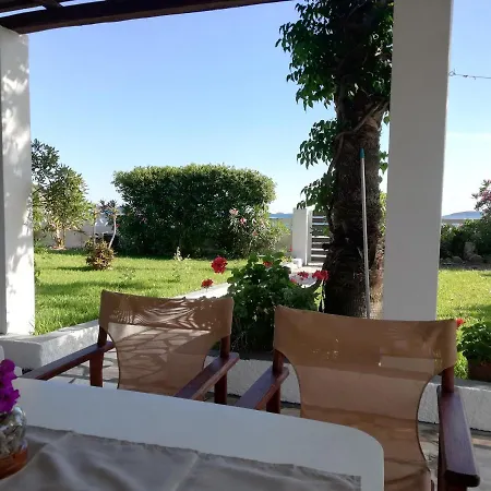 Pansion Katerina Skyros Apartment Acherounes Exterior photo