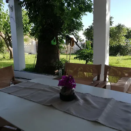 Pansion Katerina Skyros Apartment Acherounes Exterior photo
