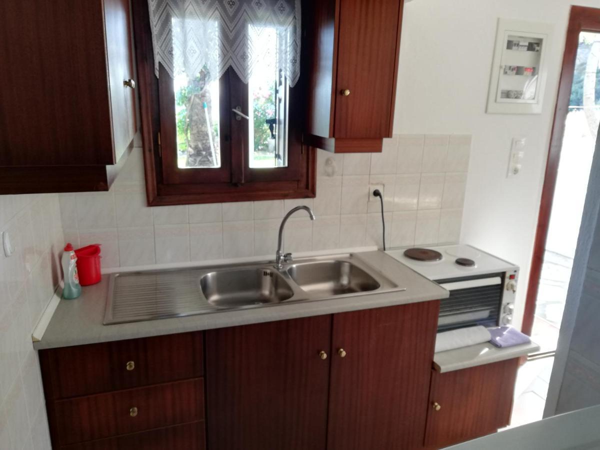Pansion Katerina Skyros Apartment