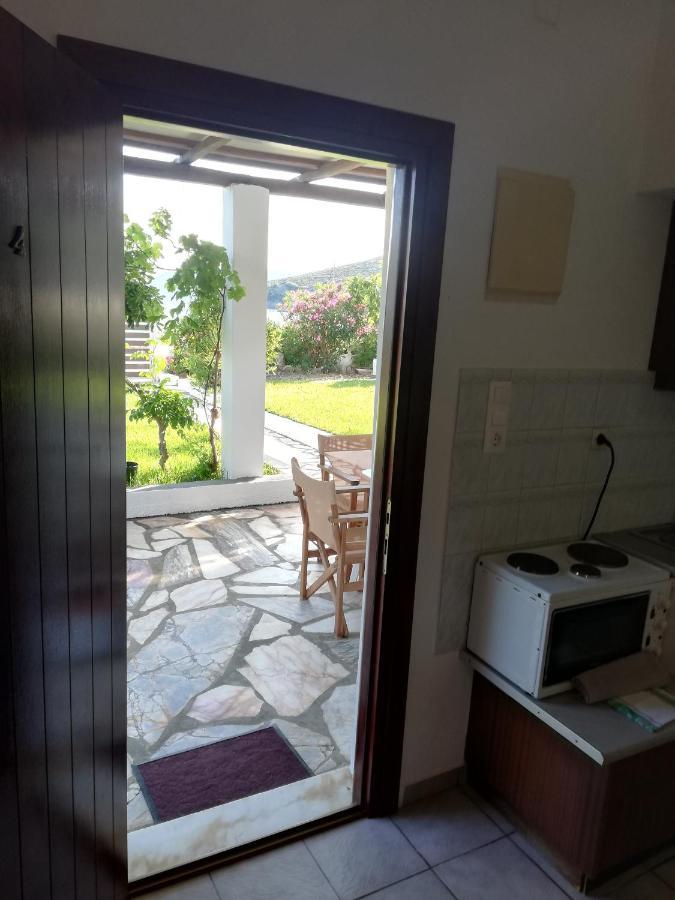 Pansion Katerina Skyros